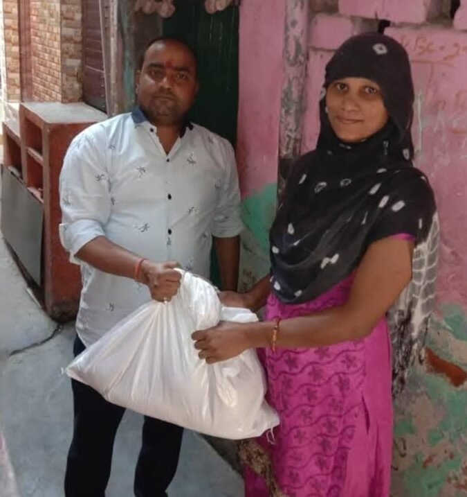 Grocery and essentials distribution in Gautam Buddh Nagar